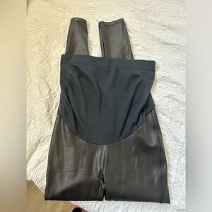SPANX black faux leather maternity leggings. EUC. size Large.